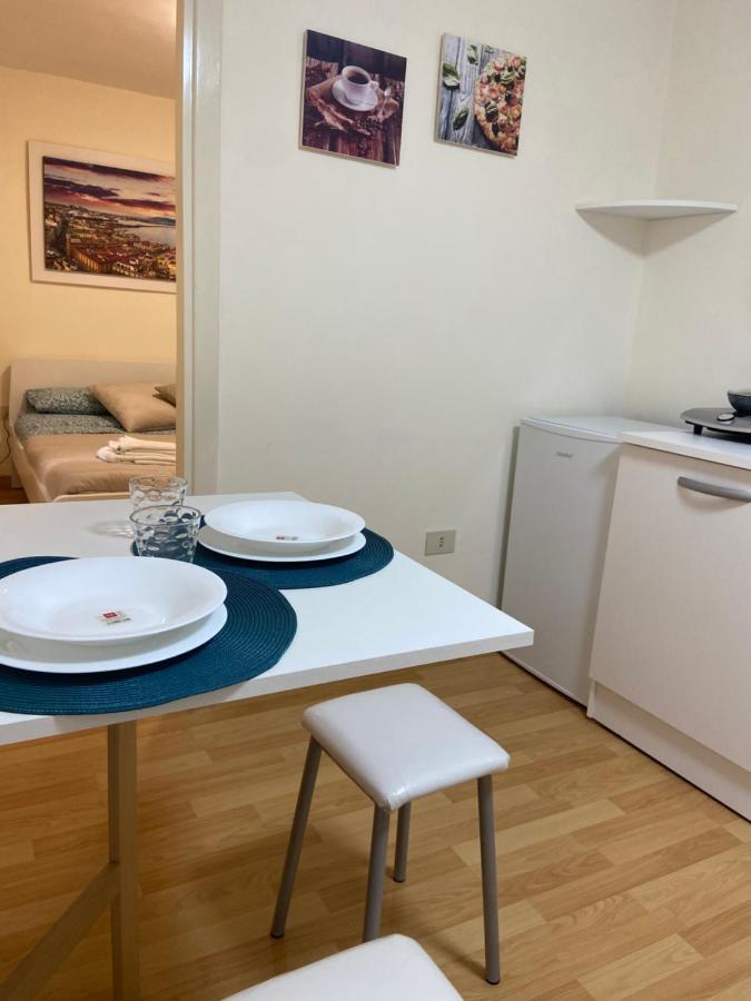 Casa Mattia Leilighet Napoli Eksteriør bilde